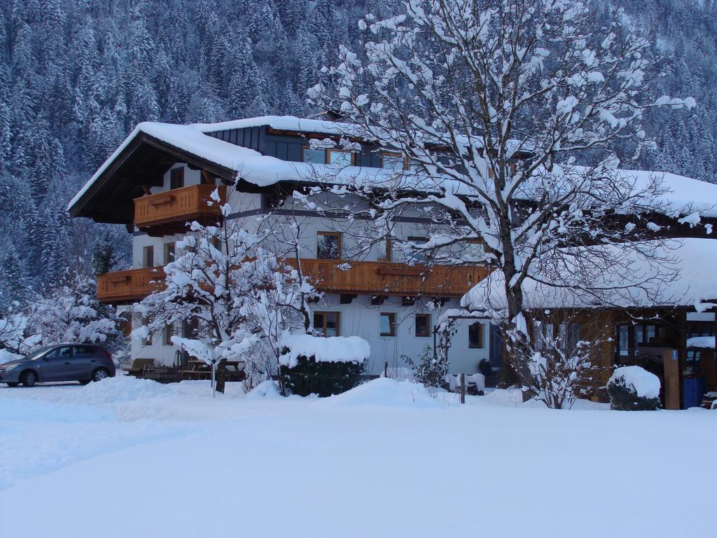 Zenauerhof Apartment Sankt Martin bei Lofer Exterior photo